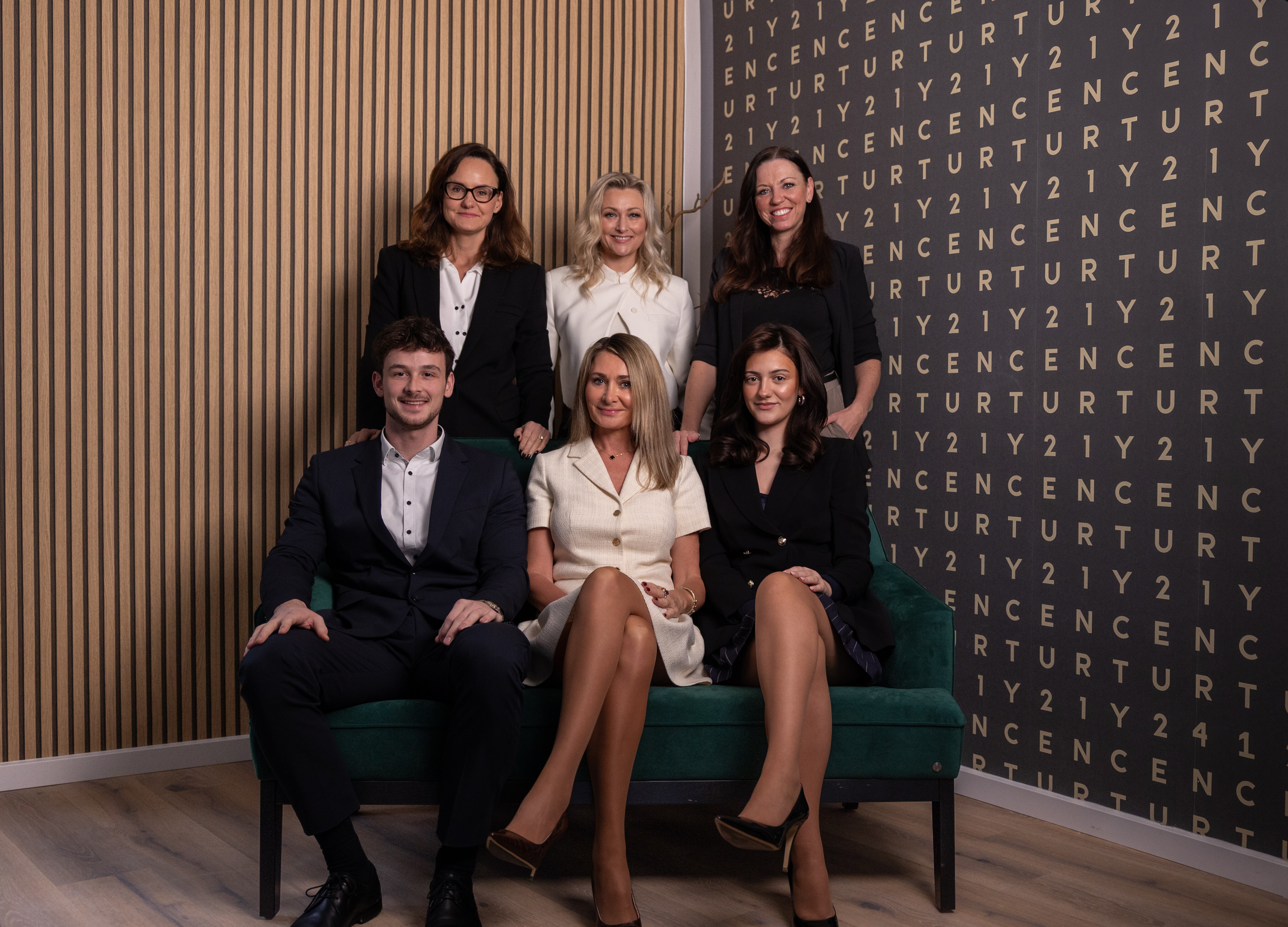 professionelle Makler spezialisieren - CENTURY 21 Felten Immobilien.