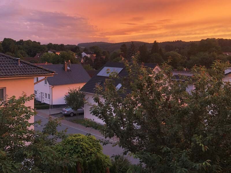 Sonnenuntergang Immobilien Odenwald Immobilienmakler Modautal Neubau verkaufen Hanglage Alleinlage